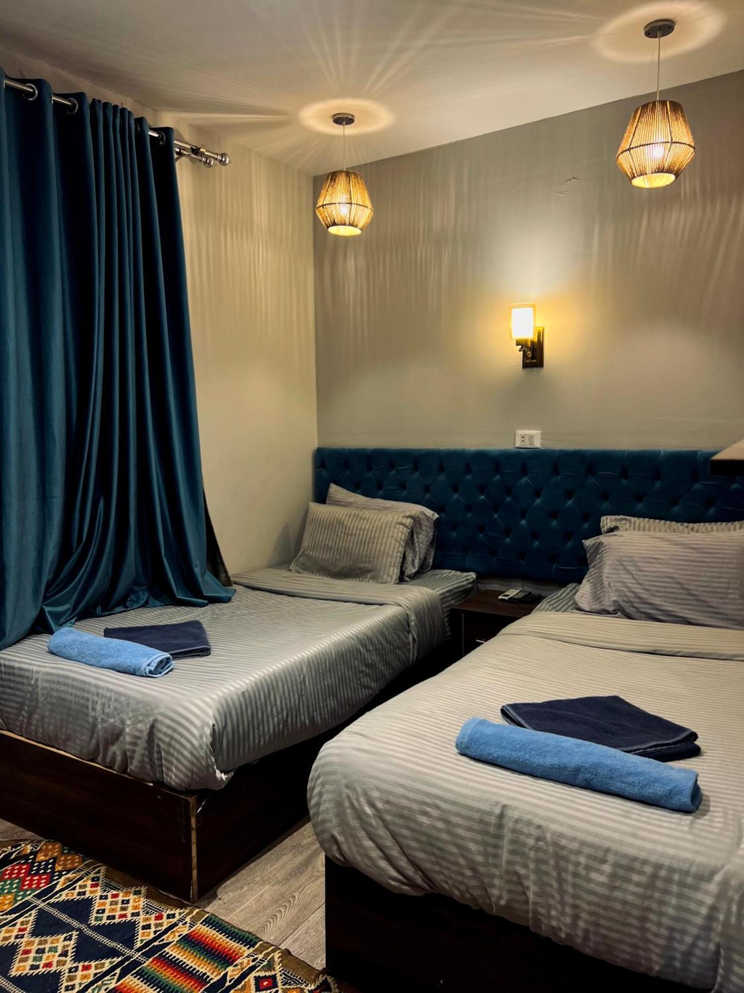 Grand Pyramids In Hotel Giza Exterior photo